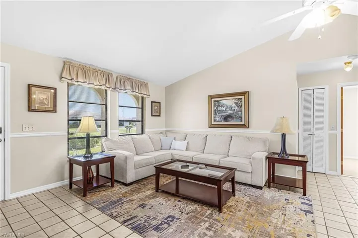 210 SW 43rd  LN, Cape Coral, FL 33914
