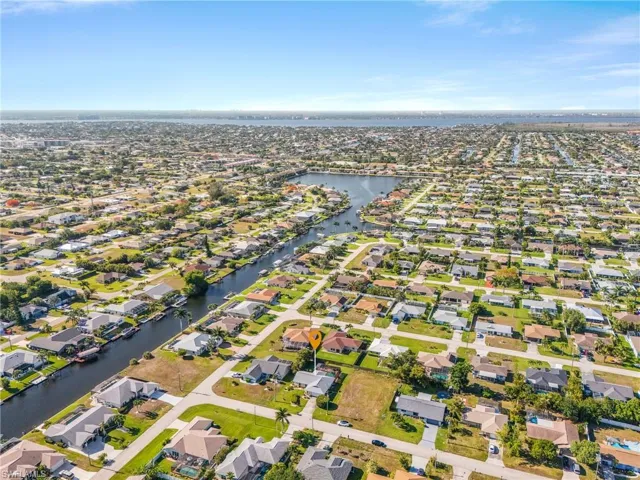 210 SW 43rd  LN, Cape Coral, FL 33914