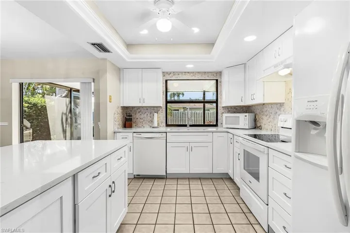 210 SW 43rd  LN, Cape Coral, FL 33914