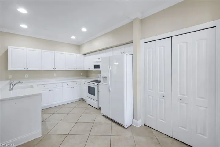 3532 Milan Dr, Fort Myers, Florida 33916