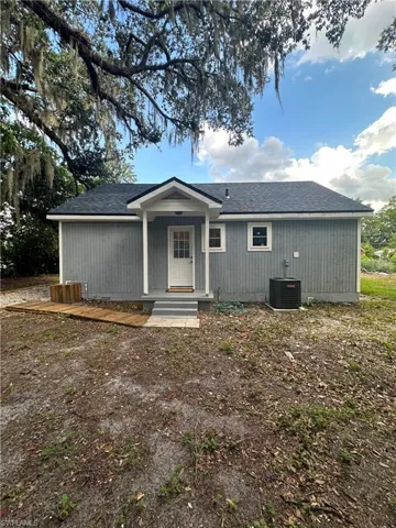 6019 Anderson, Jacksonville, Florida 32244