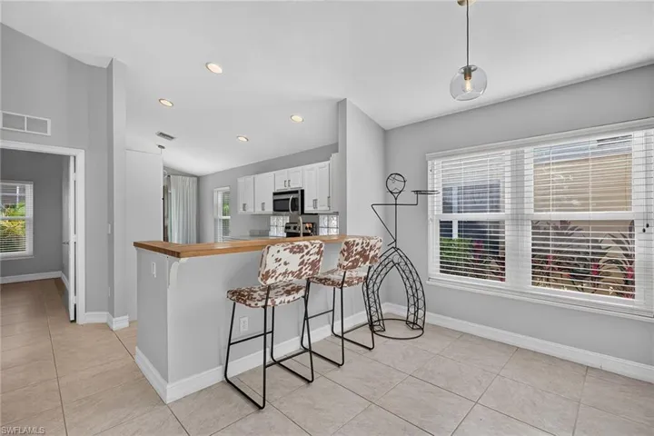 3516 Magenta Ct 15, Naples, Florida 34112