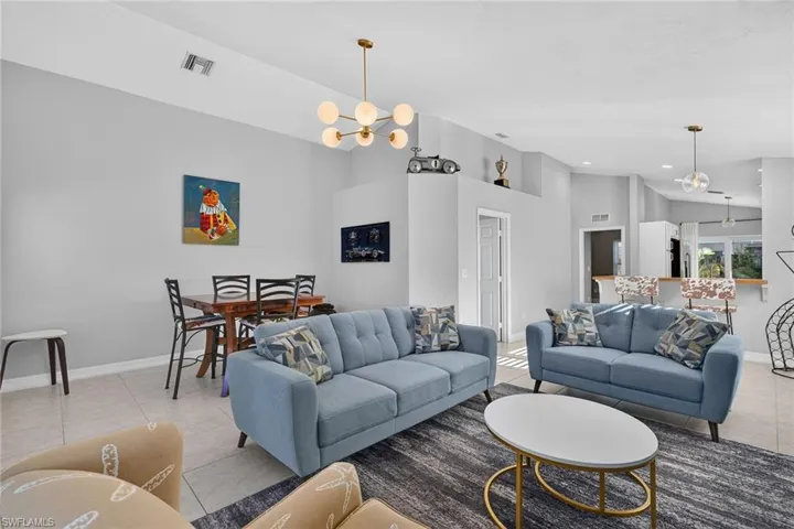 3516 Magenta Ct 15, Naples, Florida 34112