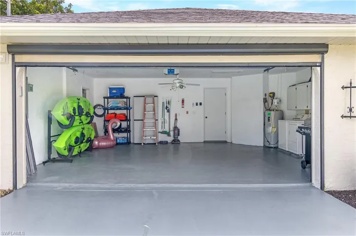 216 Se 30th Ter, Cape Coral, Florida 33904