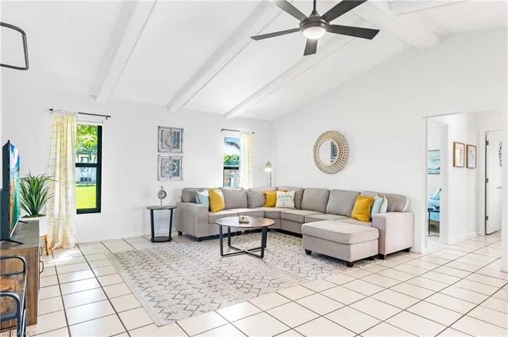 216 Se 30th Ter, Cape Coral, Florida 33904