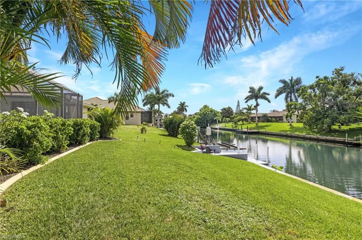 216 Se 30th Ter, Cape Coral, Florida 33904