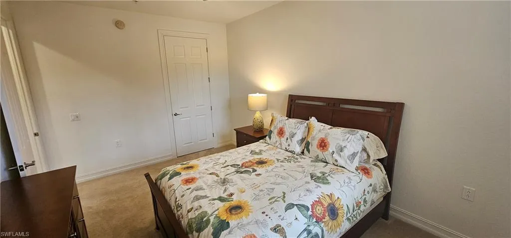 9153 Chula Vista St 13203, Naples, Florida 34113