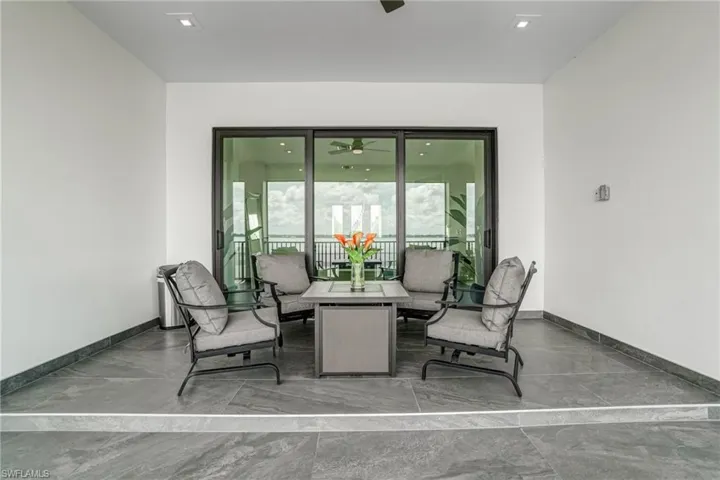 6390 River Club Ct, North Fort Myers, Florida 33917