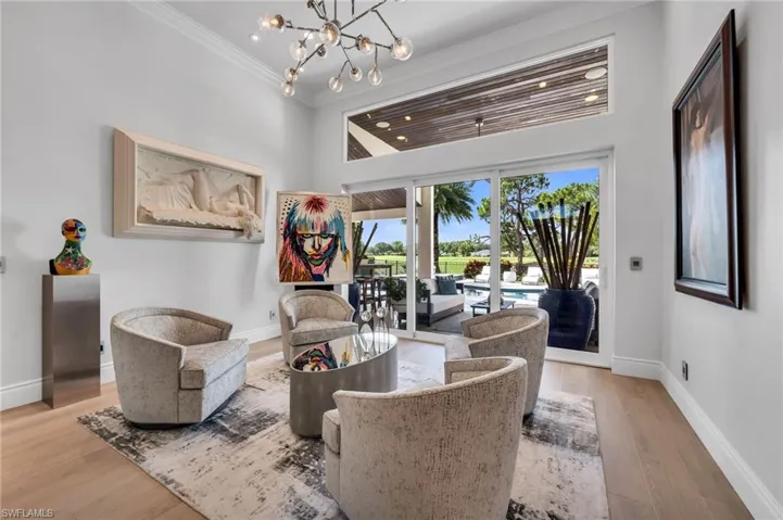 240  Silverado  DR, Naples, FL 34119