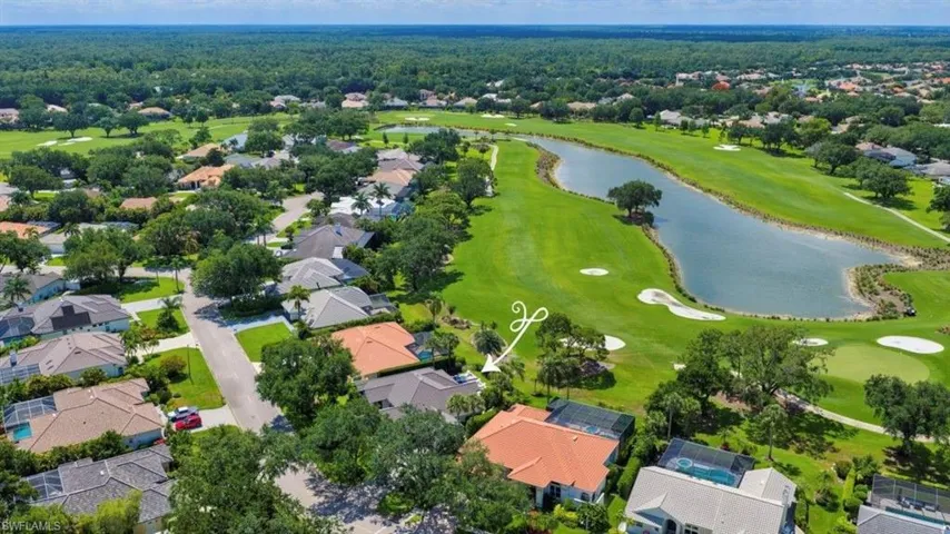 240  Silverado  DR, Naples, FL 34119