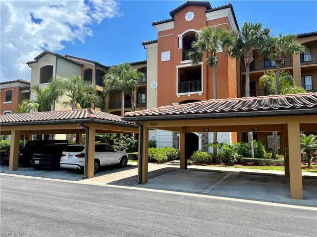 9715  Acqua  CT, Naples, FL 34113