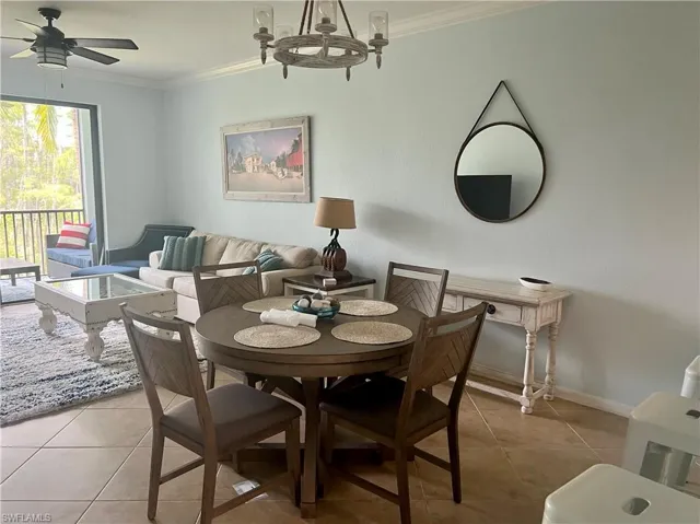 9715  Acqua  CT, Naples, FL 34113