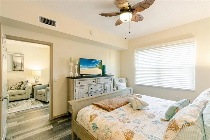 15585 Ocean Walk Cir 216, Fort Myers, Florida 33908
