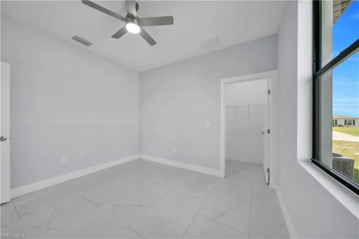 1622 Nw 18th Ter, Cape Coral, Florida 33993