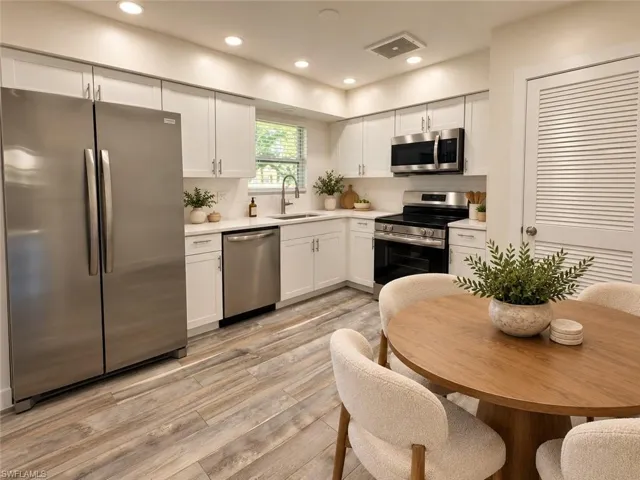3325 Airport Rd N B7, Naples, Florida 34105