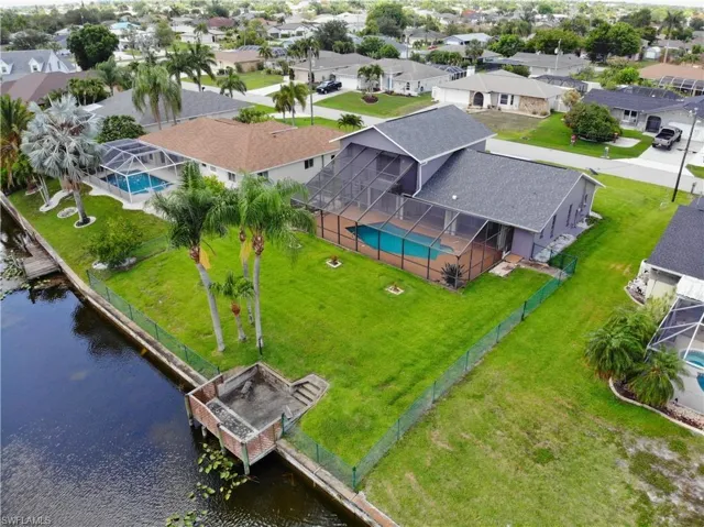 609 SE 21st  ST, Cape Coral, FL 33990