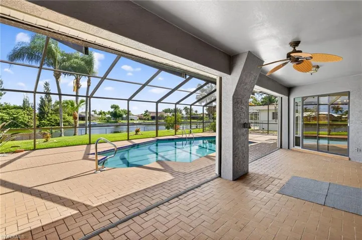 609 SE 21st  ST, Cape Coral, FL 33990