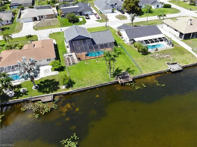 609 SE 21st  ST, Cape Coral, FL 33990