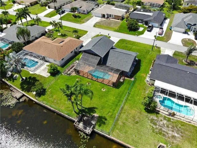 609 SE 21st  ST, Cape Coral, FL 33990
