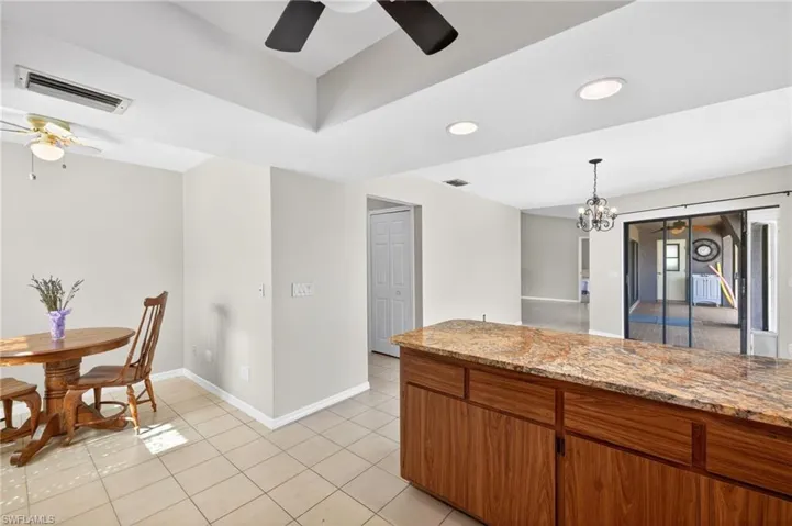 609 SE 21st  ST, Cape Coral, FL 33990