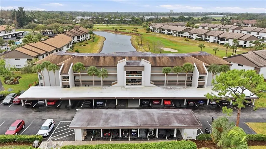 5810  Trailwinds  DR, Fort Myers, FL 33907