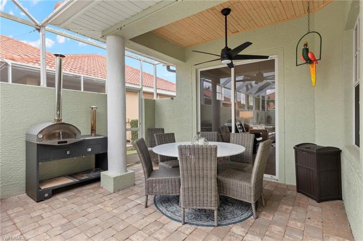 Covered area for outdoor dining