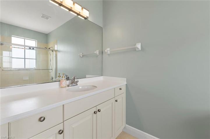 Second guest Bath