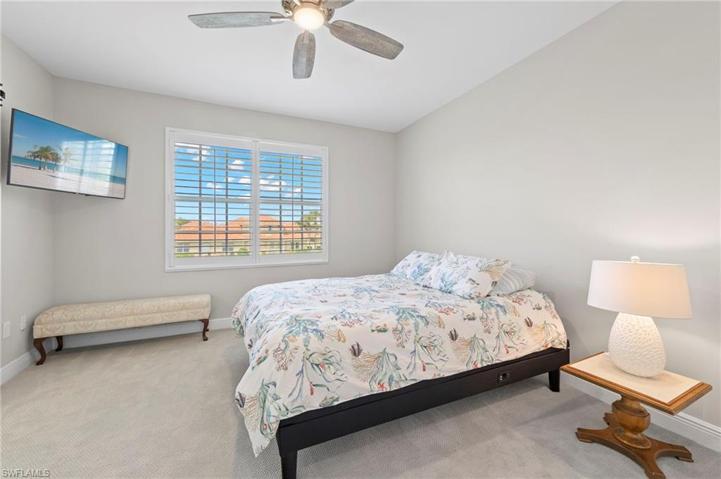 Second Guest Bedroom also overlooks lake