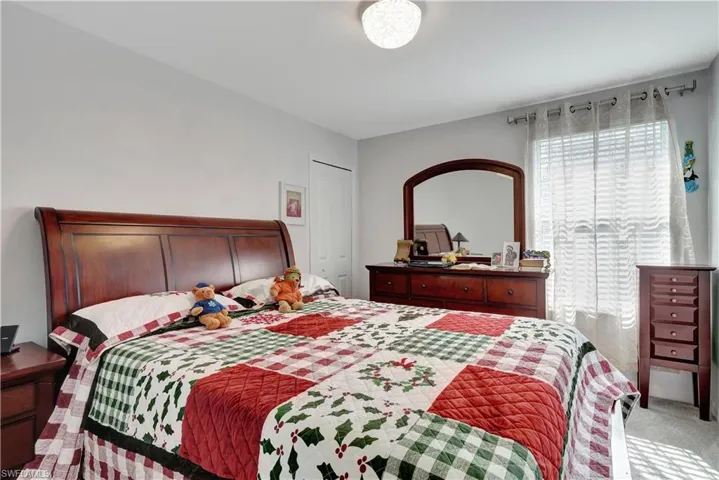 2122 Hamlin St, Naples, Florida 34120
