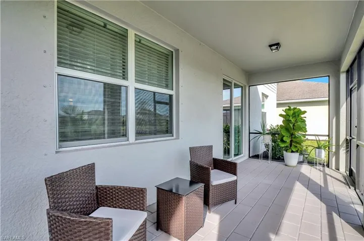 2122 Hamlin St, Naples, Florida 34120