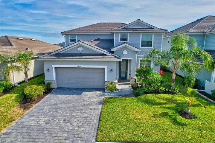 2122 Hamlin St, Naples, Florida 34120