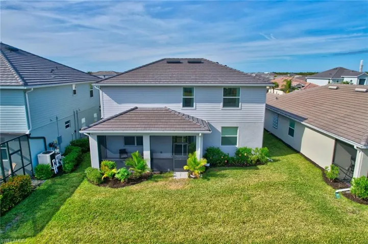 2122 Hamlin St, Naples, Florida 34120