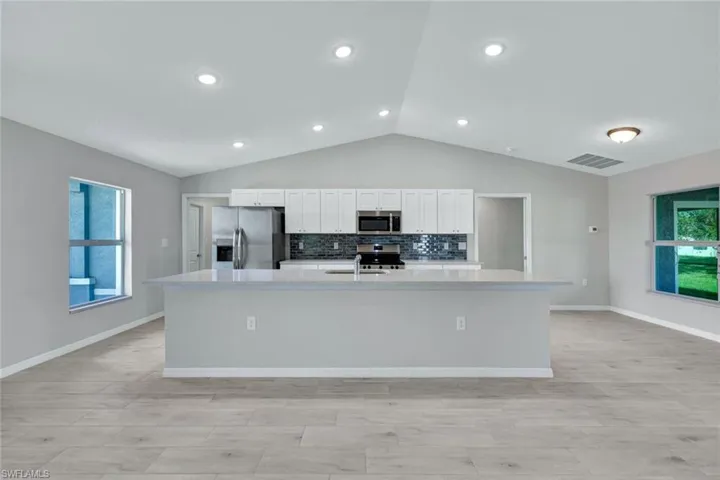 1839 Nw 14th St, Cape Coral Fl 33993