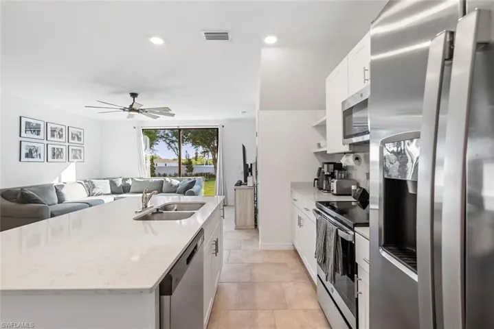 14147  Oviedo  PL, Fort Myers, FL 33905