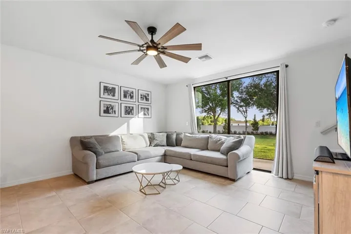 14147  Oviedo  PL, Fort Myers, FL 33905