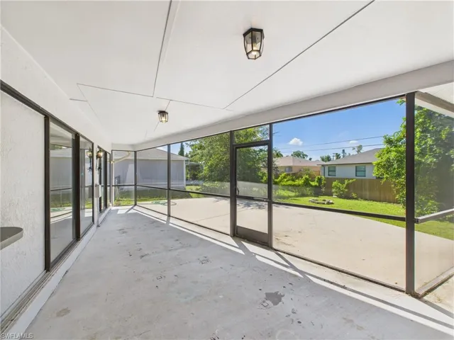 8120  Pennsylvania  BLVD, Fort Myers, FL 33967