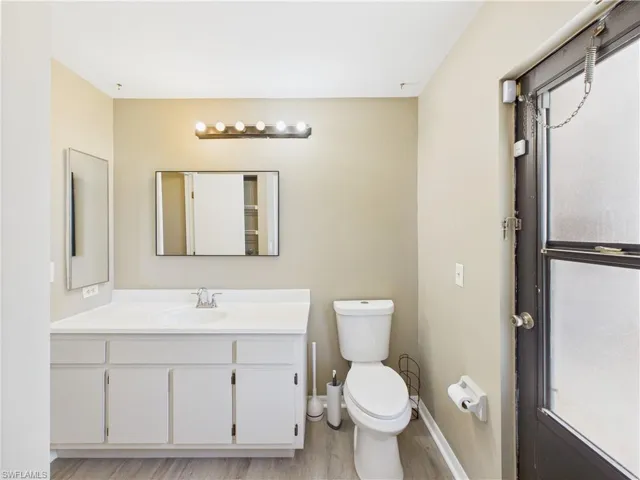 8120  Pennsylvania  BLVD, Fort Myers, FL 33967