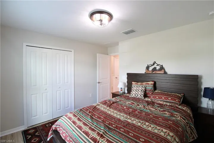 2702 5th Ave, Cape Coral, Florida 33909