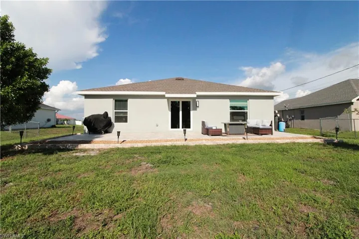 2702 5th Ave, Cape Coral, Florida 33909