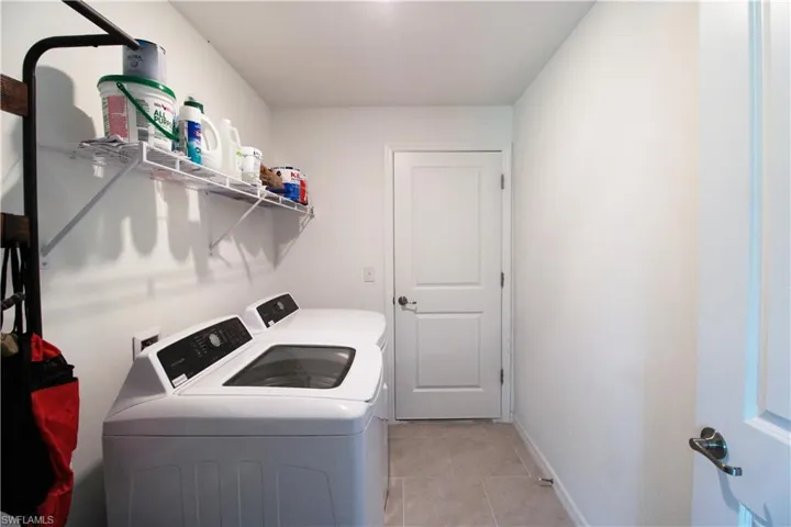 2702 5th Ave, Cape Coral, Florida 33909