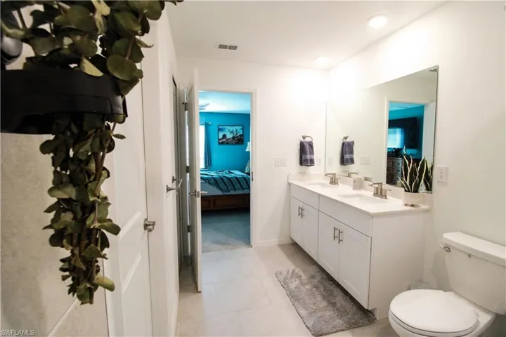 2702 5th Ave, Cape Coral, Florida 33909