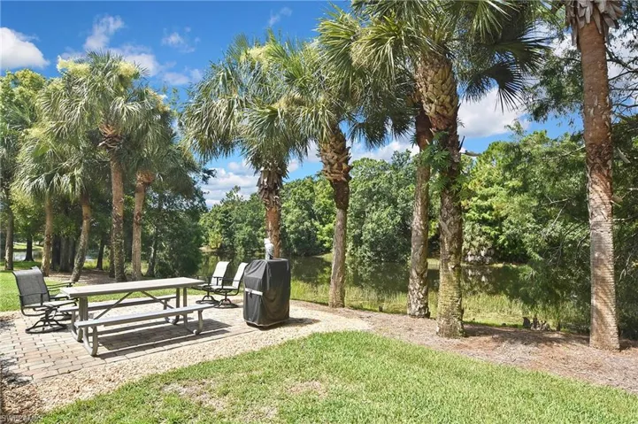 10285 Bismark Palm Way 1024, Fort Myers, Florida 33966