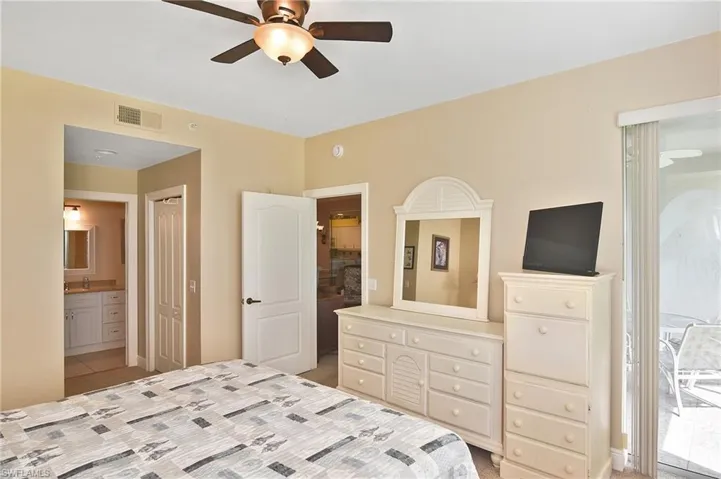 10285 Bismark Palm Way 1024, Fort Myers, Florida 33966