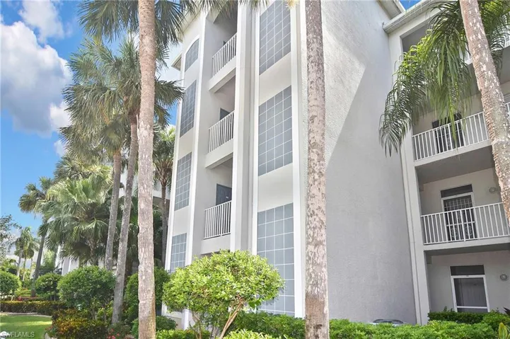 10285 Bismark Palm Way 1024, Fort Myers, Florida 33966