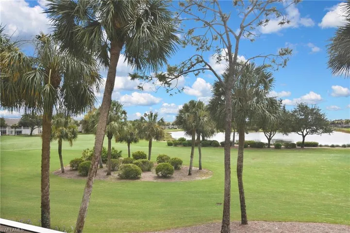 10285 Bismark Palm Way 1024, Fort Myers, Florida 33966