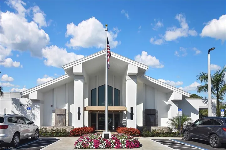 10285 Bismark Palm Way 1024, Fort Myers, Florida 33966