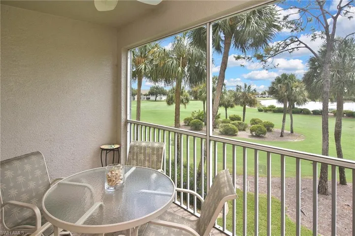 10285 Bismark Palm Way 1024, Fort Myers, Florida 33966