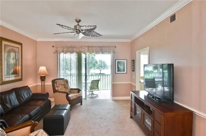 10285 Bismark Palm Way 1024, Fort Myers, Florida 33966