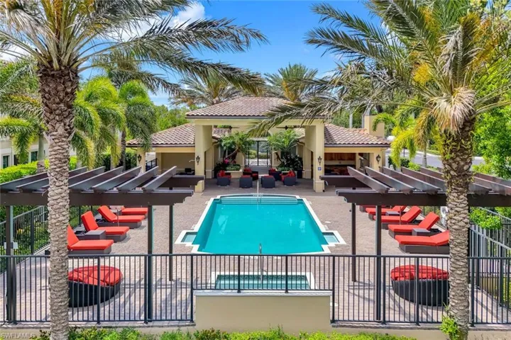 Regatta Landing Community Pool