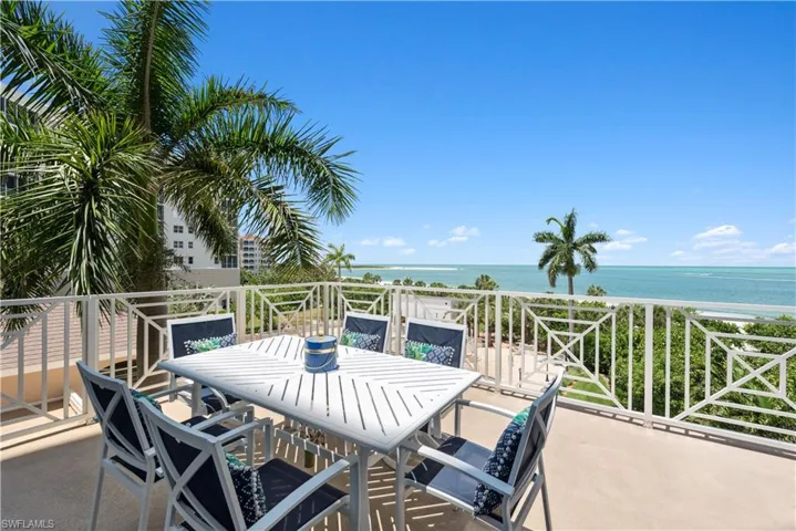 Patio Overlooking Gulf/Pool